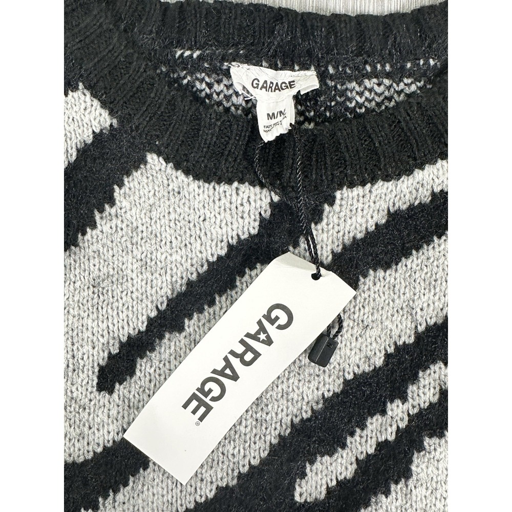 GARAGE  Zebra Print Classic Sweater Long Sleeve Crop Soft SZ: M - Picture 2 of 6